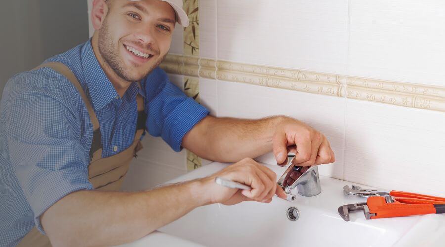 Professional clogged drains services in Campton, KY